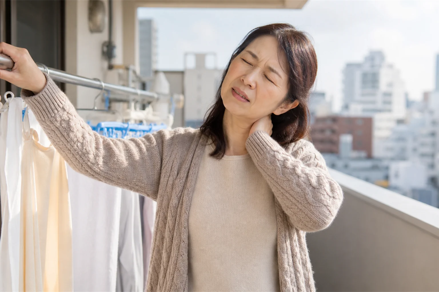 首の痛み 血管1